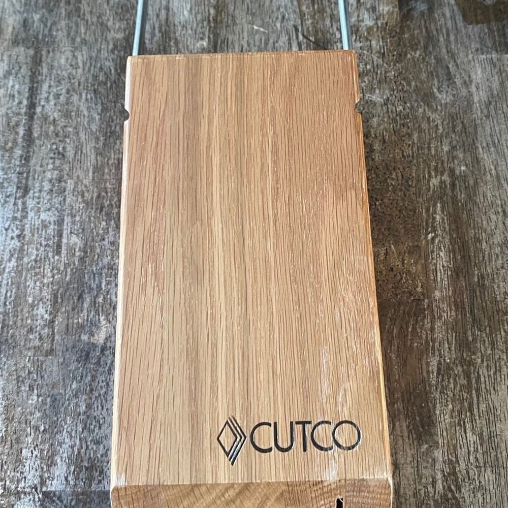 Cutco space saving knife block